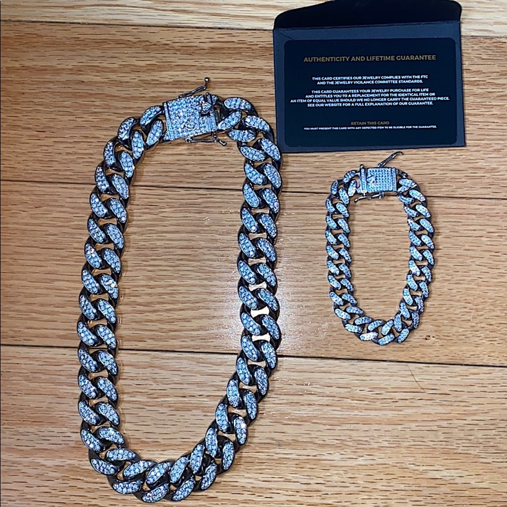 GLD Silver Chain Choker